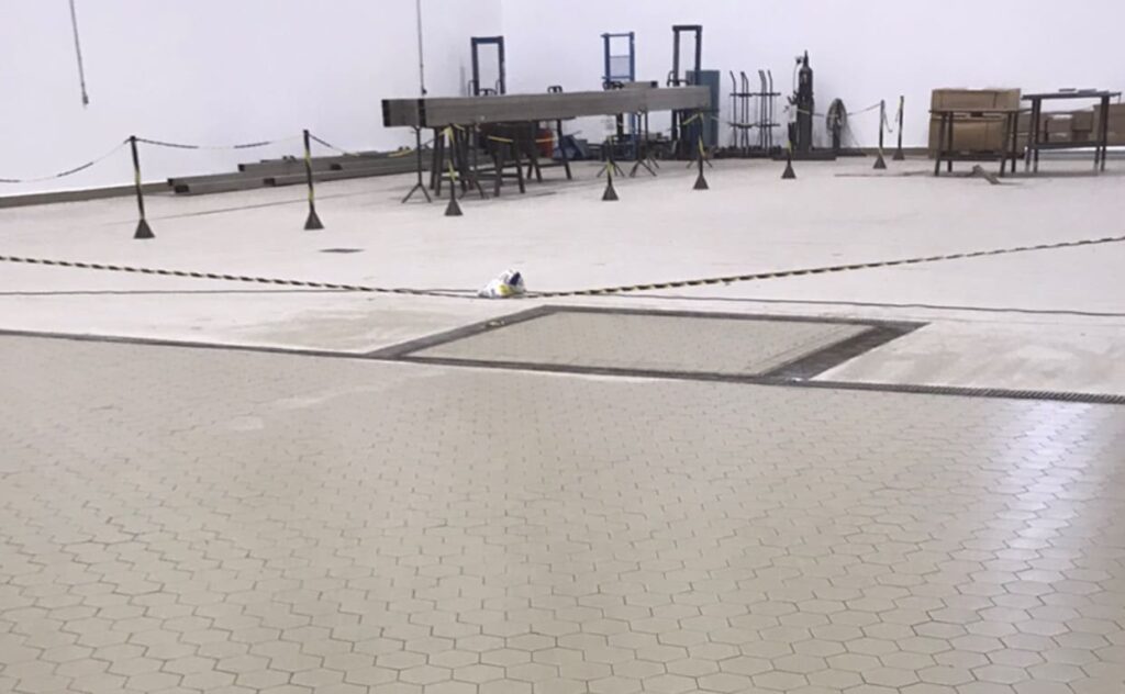 Colocação de Piso Extrudado